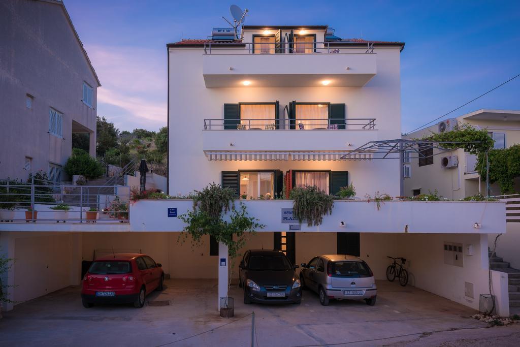 Apartments Stipe Plazibat Hvar Town Eksteriør bilde